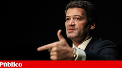 Ministério Público abre investigação a cartazes de André Ventura