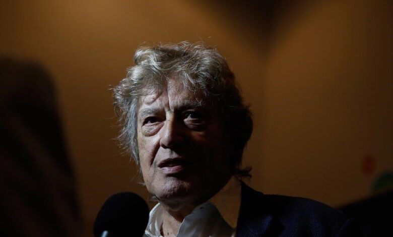 Morreu o dramaturgo britânico Tom Stoppard (1937-2025)