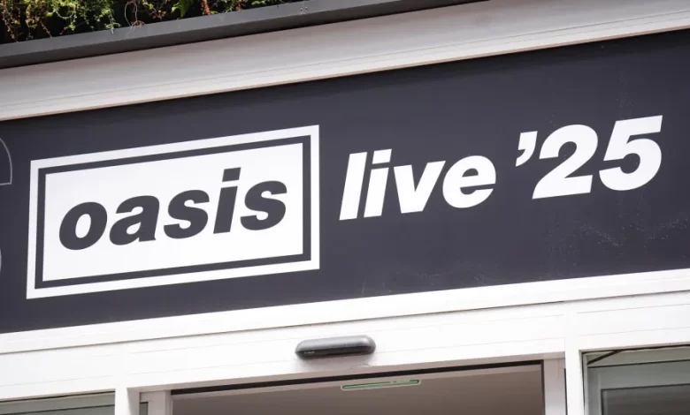 Morte de fã em concerto dos Oasis em Londres foi "acidente trágico"