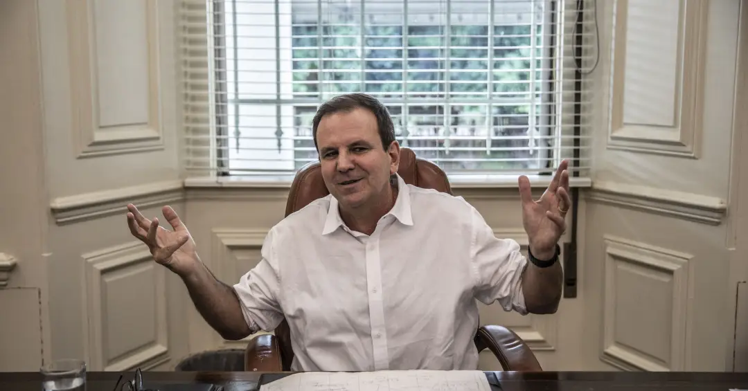 Na frente de Roberto Medina, Eduardo Paes diz que The Town é ‘evento de quinta’