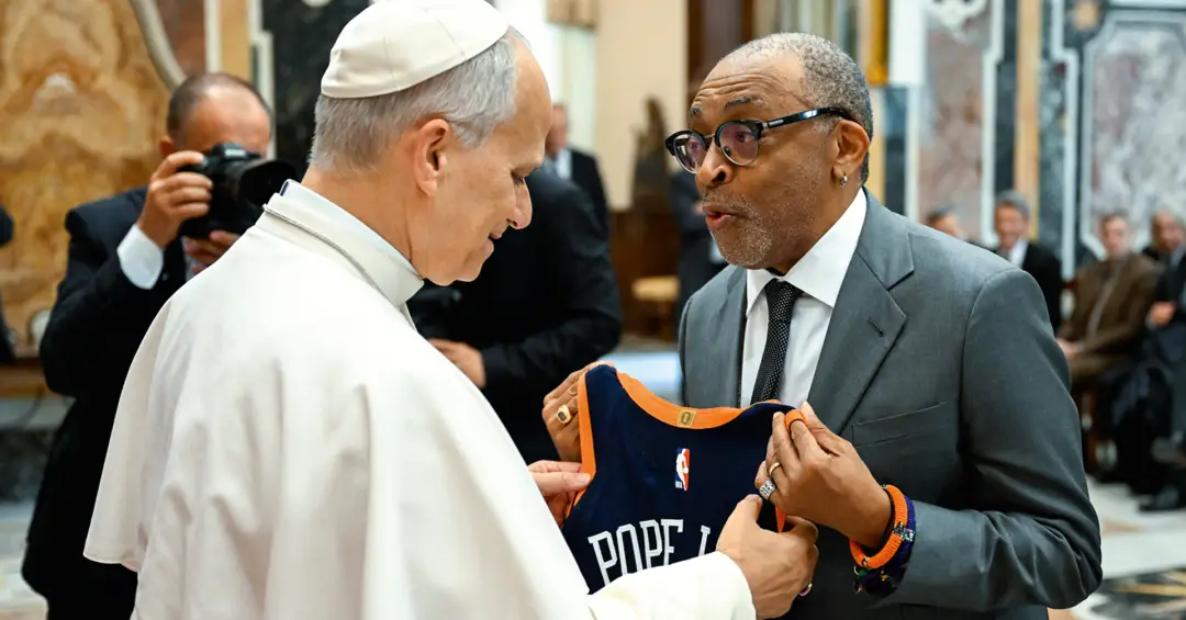 O mais recente esforço de Papa Leão XIV para ser reconhecidamente ‘pop’