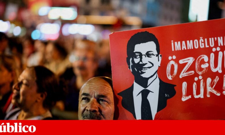 Rival de Erdogan acusado de 143 crimes pode enfrentar mais de dois mil anos de prisão