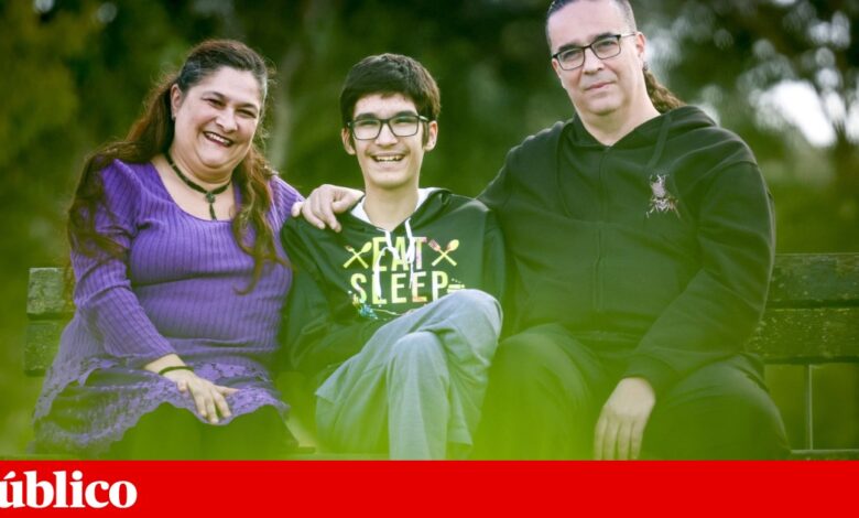 Rúben tem autismo e não o deixam ir à escola. “Está a perder competências”