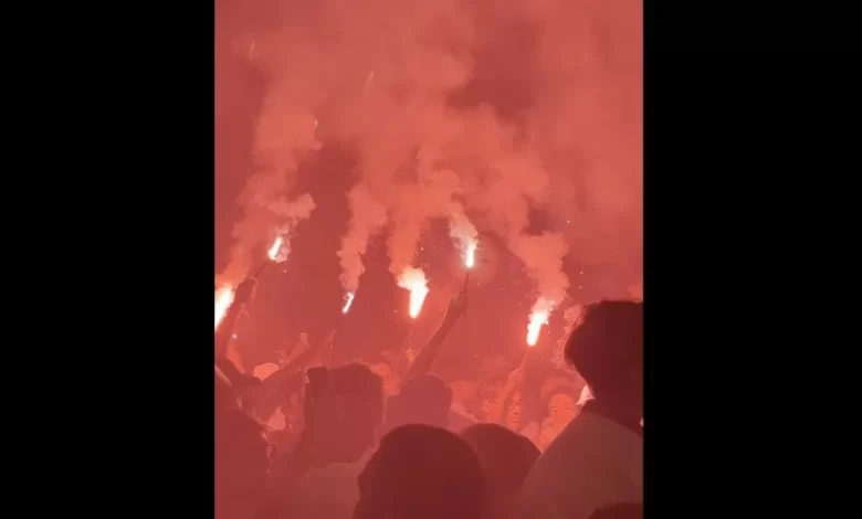Santos-Palmeiras ainda não se joga, mas este é o ambiente na Vila Belmiro