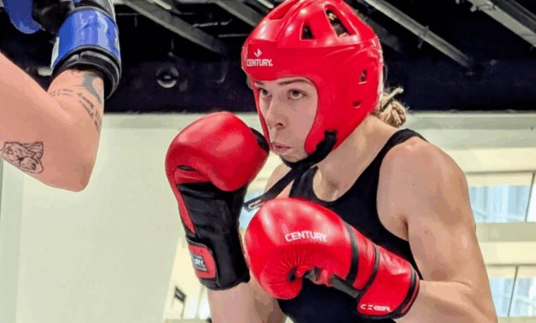 Sofia Oliveira e Catarina Dias sagram-se campeãs mundiais de kickboxing