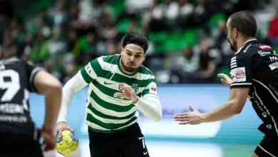 Sporting não mete 'águas' e apanha Benfica e FC Porto na liderança