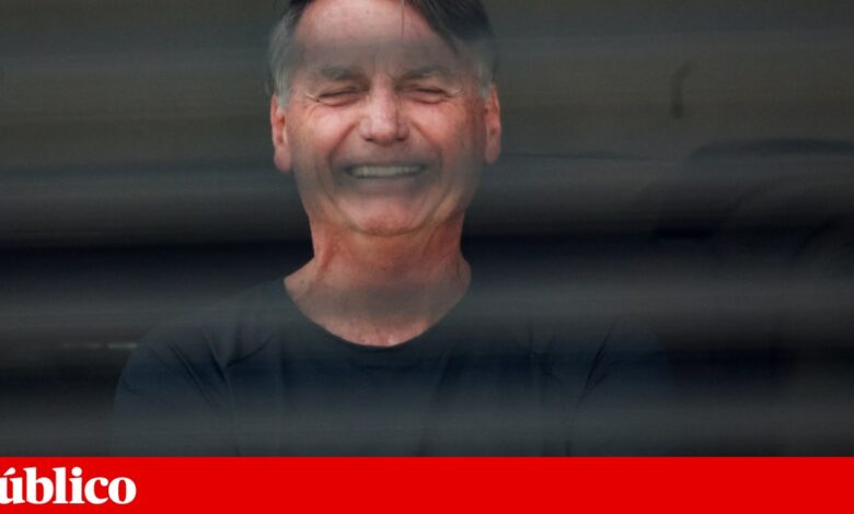 Supremo Tribunal Federal forma maioria e mantém prisão preventiva de Jair Bolsonaro