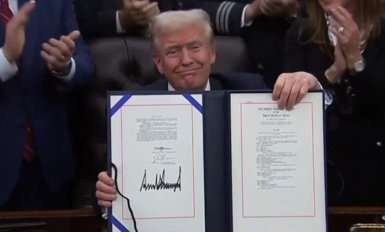Trump sela o fim daparalisação do governo
