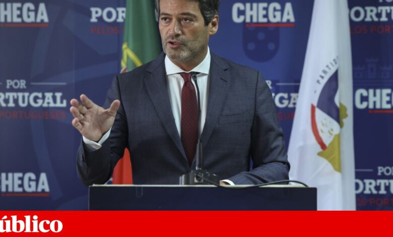 Ventura diz que acção judicial para o obrigar a retirar cartazes é “jogada política”