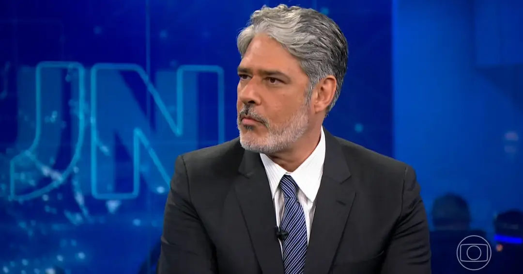 William Bonner critica ‘mundo polarizado’ na despedida do JN