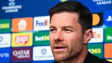 Xabi Alonso recusa guerra com Vinícius: "Jogadores são mais importantes"