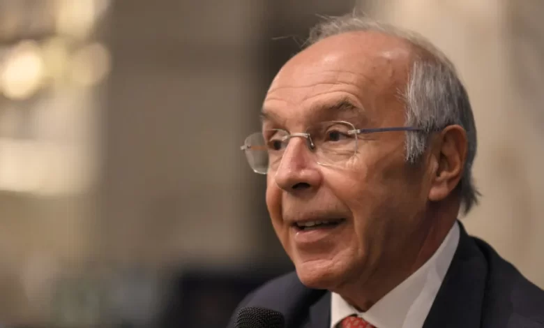 "Há vários momentos em que não aprecio o discurso do Governo"
