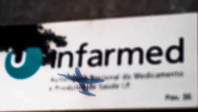 "Precaução". Infarmed suspende comercialização destas máscaras pretas