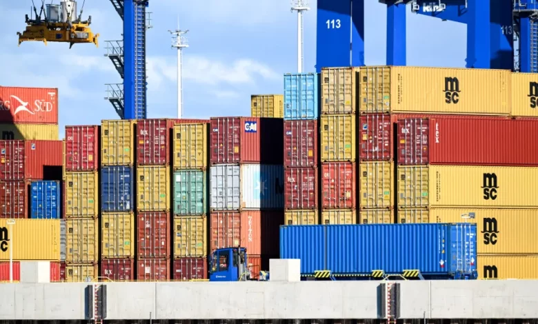 Exportações chinesas para países lusófonos sobem 0,9% até outubro