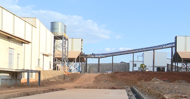 Grafite de Nipepe processado no país