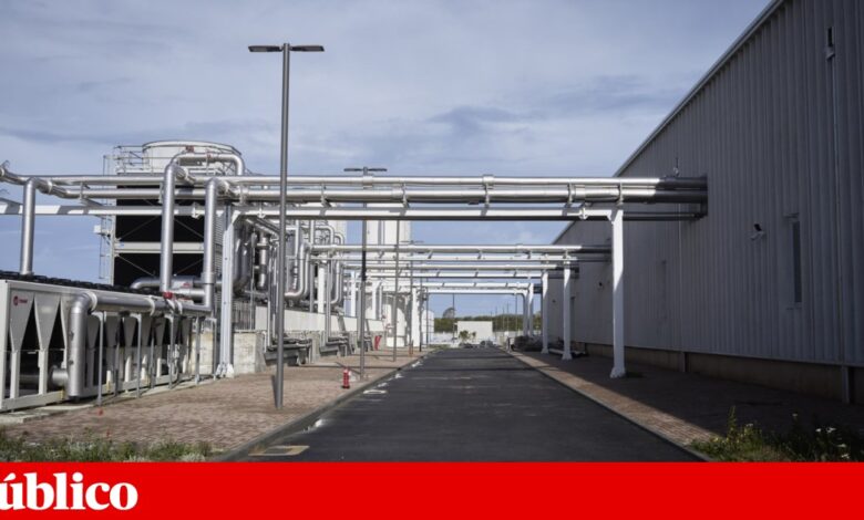 Grandes investimentos em Sines precisam de “muita energia, muita água e muitas pessoas”