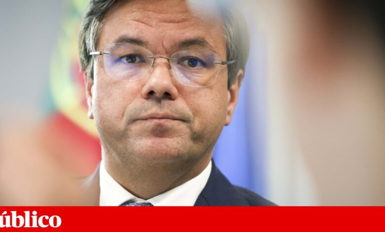 Ministros demoram mais de um mês para articularem assinaturas na reforma do Estado