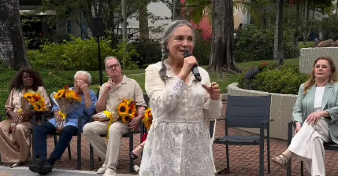 Regina Duarte é homenageada na Globo, sete anos após ida para Bolsonaro