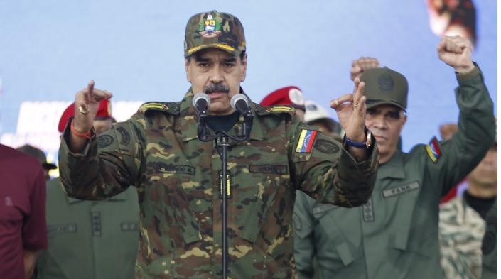  Venezuela toma medidas em resposta à tentativa "ilegítima e ilegal" dos EUA de bloquear seu espaço aéreo