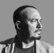 <em>Eita</em>, o novo álbum de Lenine, cura os ouvidos, deveria ser vendido em farmácias