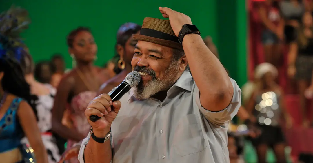 A homenagem a Jorge Aragão na vinheta do Carnaval Globeleza