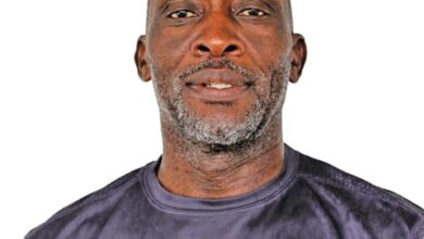 Faife volta a treinar Desportivo