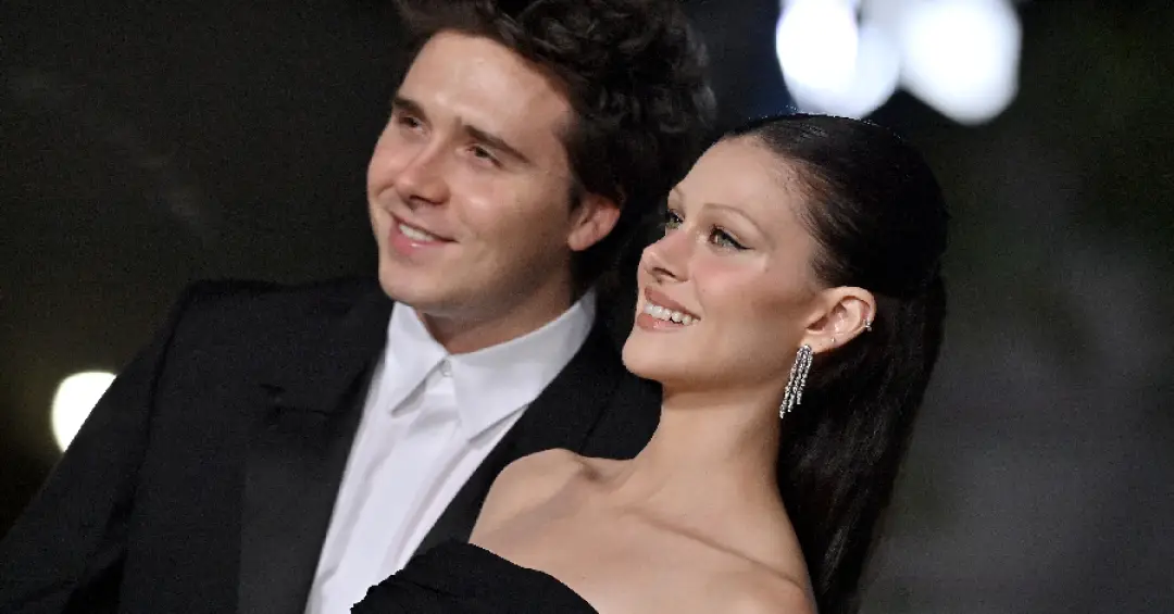 Filho de Victoria e David Beckham expõe pela primeira vez os pais