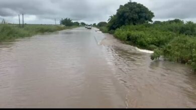 PROVÍNCIA DE MAPUTO: Suspensa circulação de viaturas no troço Incoluana-3 de Fevereiro‎‎‎