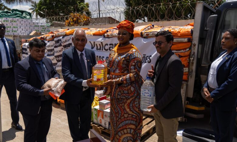 Primeira-Dama recebe donativo para vítimas das cheias