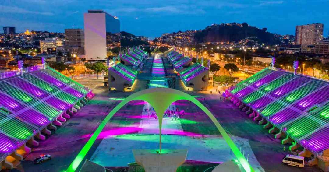 AO VIVO: os bastidores de Lula na primeira noite de desfiles na Sapucaí