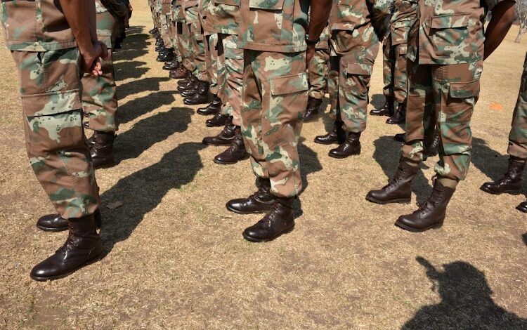 África do Sul anuncia retirada unilateral de tropas da Missão de Estabilização na RDC