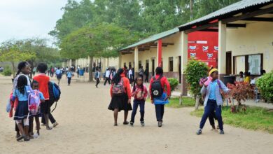 Ano lectivo pode terminar em Dezembro