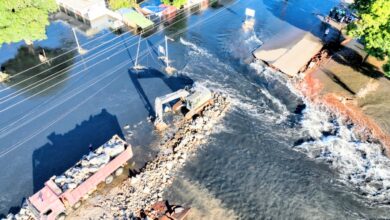 Corrente de água dificulta obras de Nguluzane