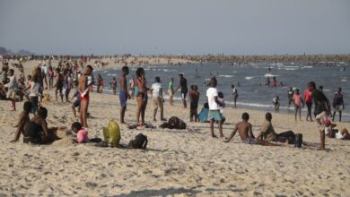 Proibido consumo e venda de álcool na praia da Costa do Sol