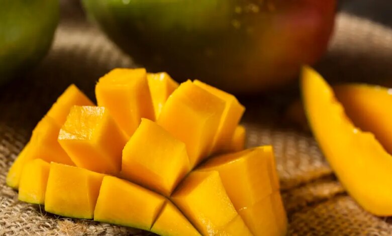A fruta rica em açúcar que pode ser uma aliada contra o diabetes e a gordura corporal