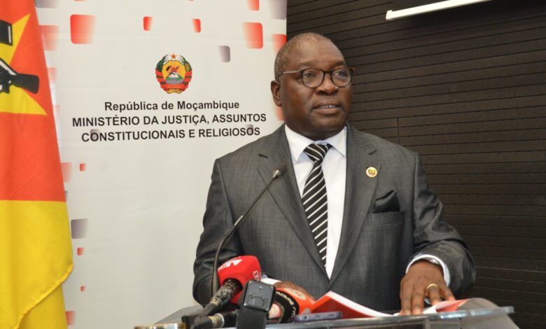 Governo defende maior equilíbrio de género no sistema judicial em Moçambique