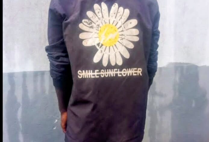 Matou a mãe acusando-a de ser feiticeira