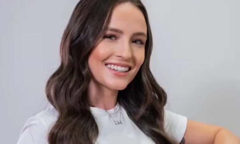 ‘Minha dor era diferente’, diz Larissa Manoela sobre doença que a acompanha há seis anos