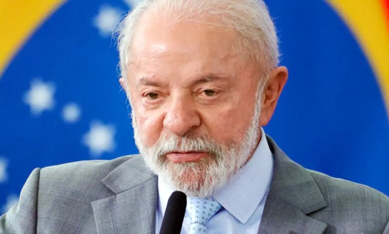 Lula passa por cirurgia para retirada de carcinoma basocelular no couro cabeludo; entenda o quadro