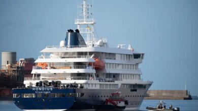 Evacuação de navio atingido por hantavírus começa nas Ilhas Canárias