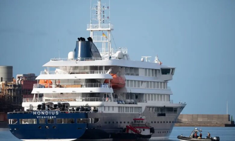 Evacuação de navio atingido por hantavírus começa nas Ilhas Canárias