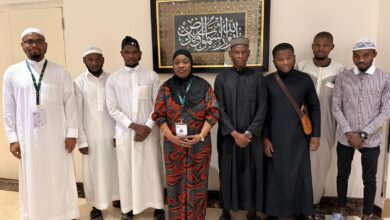 NA ARÁBIA SAUDITA: Talapa reúne com estudantes moçambicanos