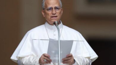 Papa pede para “desarmar” Inteligência Artificial
