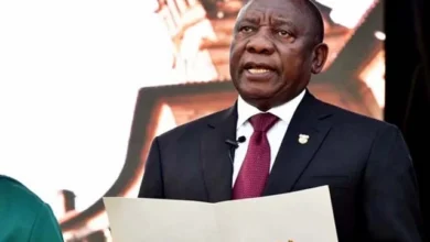 Presidente sul-africano homenageia figuras que marcaram a democracia no país