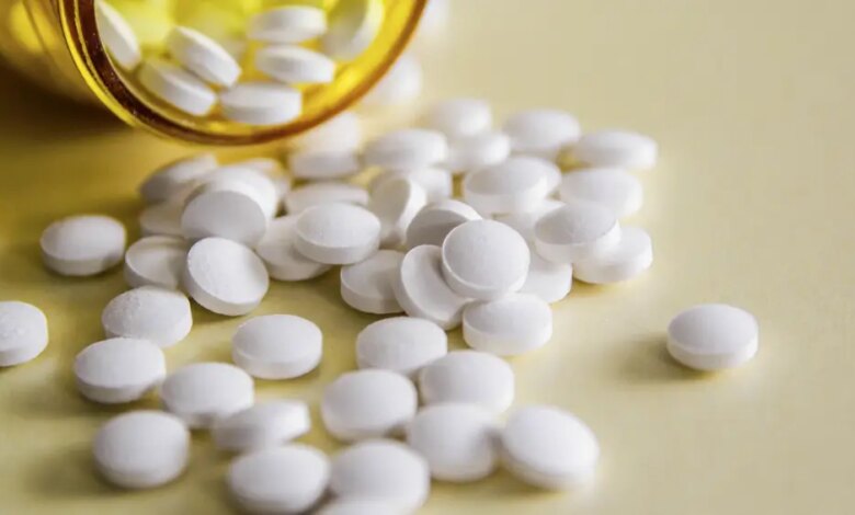 Nova pílula emagrecedora reduz 14% do peso e diminui 12 cm de cintura em mulheres na menopausa