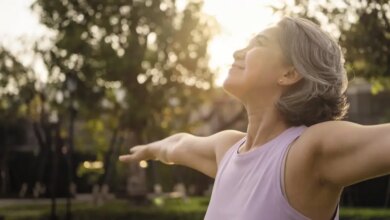O impacto da chegada de tratamento sem hormônios para amenizar sintomas da menopausa