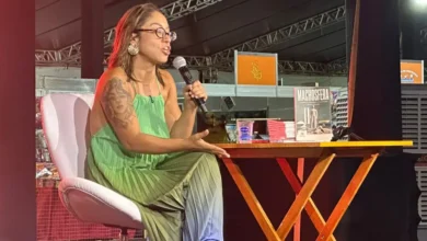 Livro escancara relação entre a prática da misoginia e o avanço da extrema-direita no país