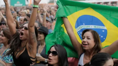 Festa do Peão de Barretos e Rock in Rio: dois festivais, um à direita e outro à esquerda