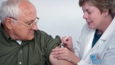 Pneumo 20: vacina ‘turbinada’ contra pneumonia será oferecida para idosos com mais de 85 anos