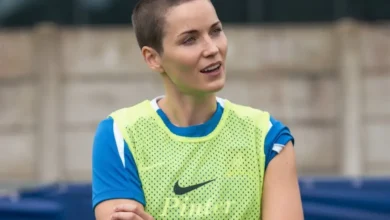 Atriz de Ted Lasso revela bastidores do final da 4ª temporada e novo projeto secreto na Netflix